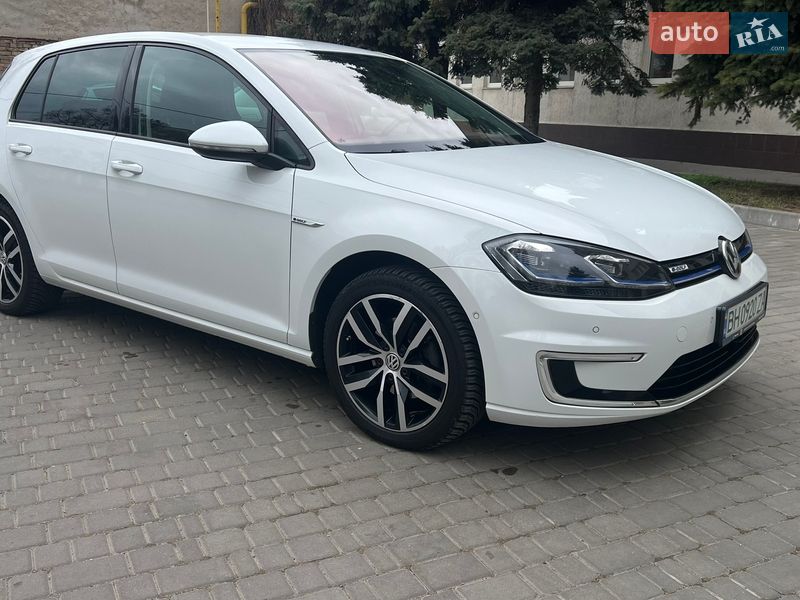 Volkswagen e-Golf 2018