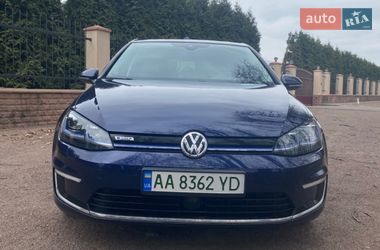 Хэтчбек Volkswagen e-Golf 2017 в Василькове