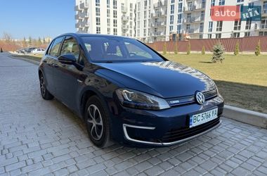 Хэтчбек Volkswagen e-Golf 2015 в Львове