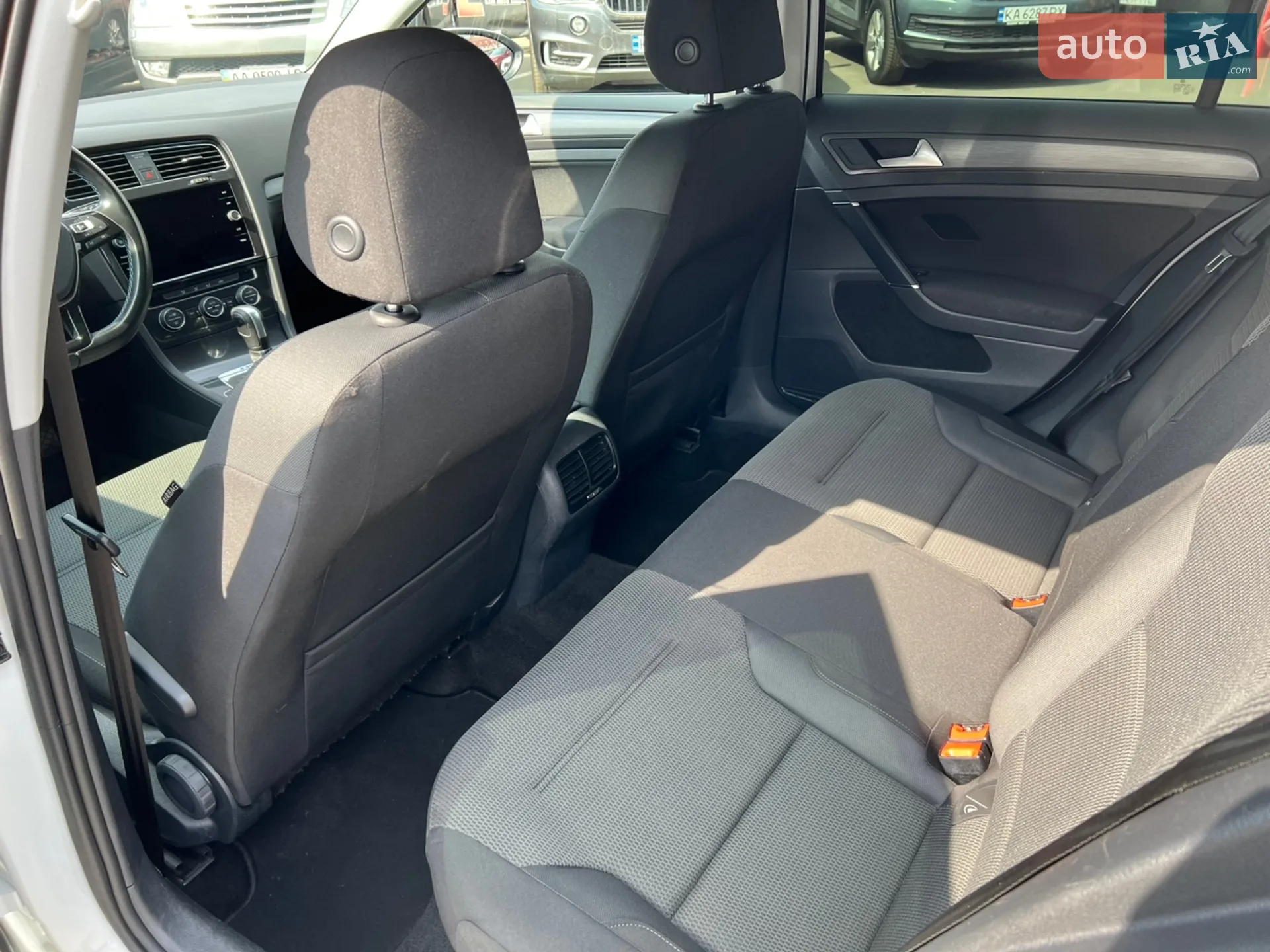 2020 Volkswagen Golf - мініатюра 30