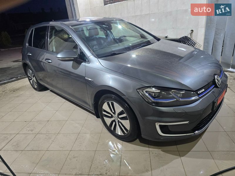 Volkswagen e-Golf 2017