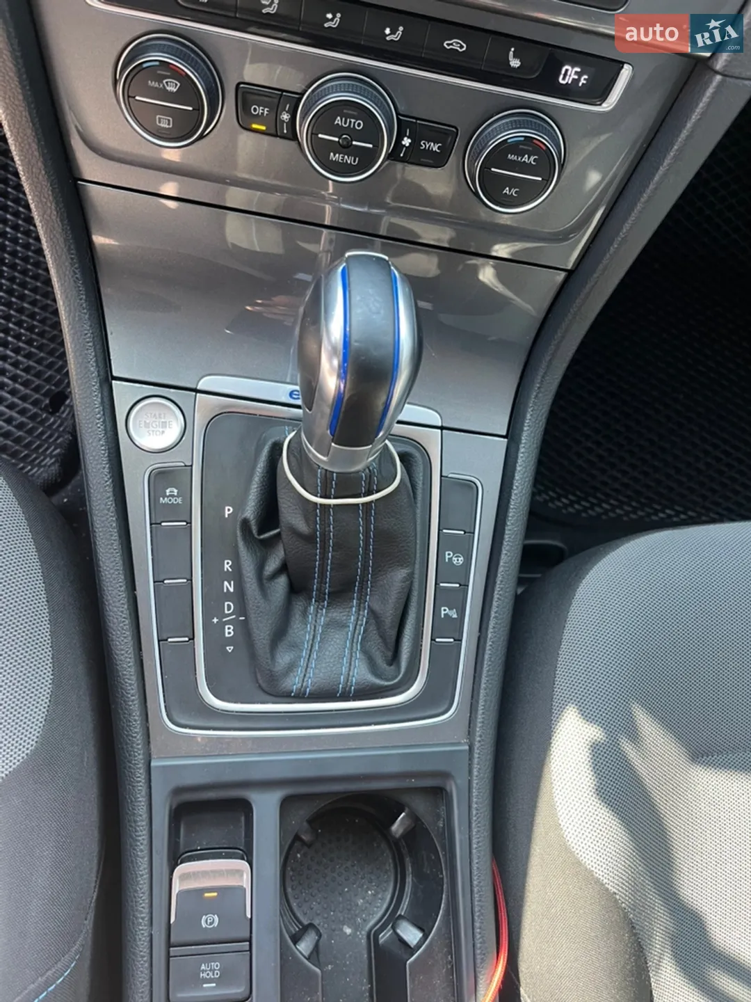 2014 Volkswagen Golf - мініатюра 12