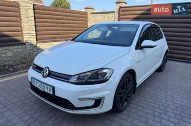 Хэтчбек Volkswagen e-Golf 2017 в Хмельницком