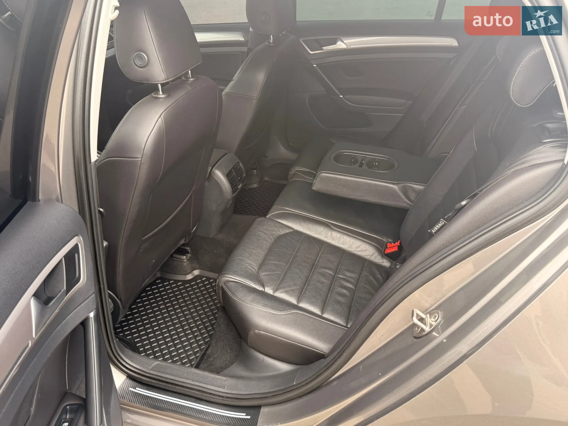 2015 Volkswagen Golf - мініатюра 12