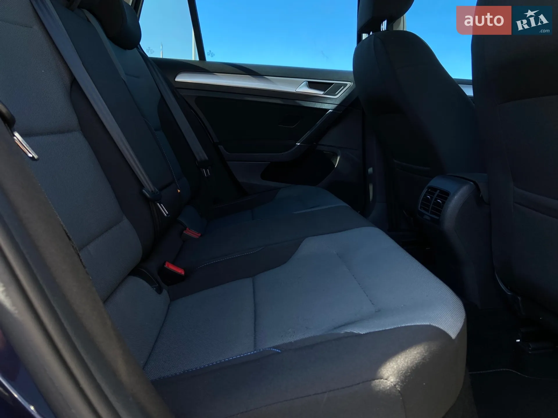 2014 Volkswagen Golf - мініатюра 47