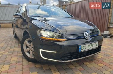 Хетчбек Volkswagen e-Golf 2015 в Горі