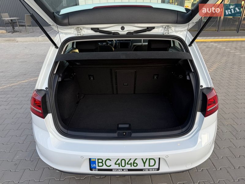 Хэтчбек Volkswagen e-Golf 2014 в Владимире