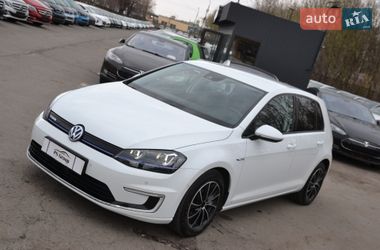 Хетчбек Volkswagen e-Golf 2015 в Луцьку