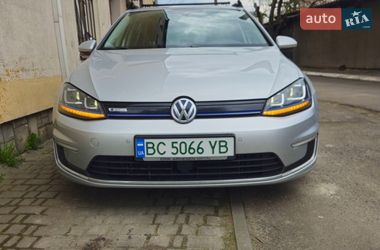 Хэтчбек Volkswagen e-Golf 2015 в Львове