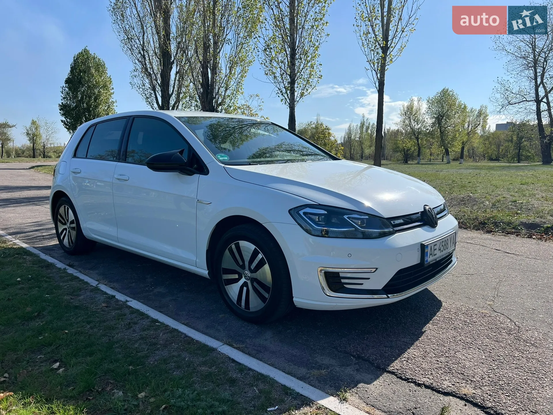 2020 Volkswagen Golf - мініатюра 3