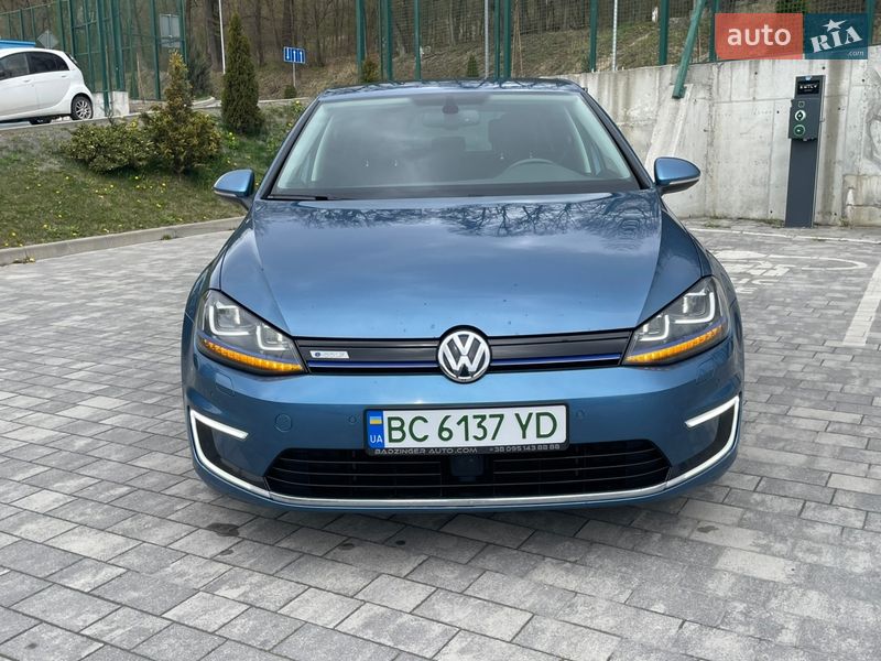 Хэтчбек Volkswagen e-Golf 2016 в Львове