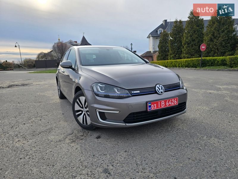 Хэтчбек Volkswagen e-Golf 2014 в Владимире
