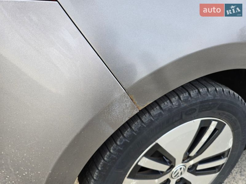 Хэтчбек Volkswagen e-Golf 2014 в Владимире
