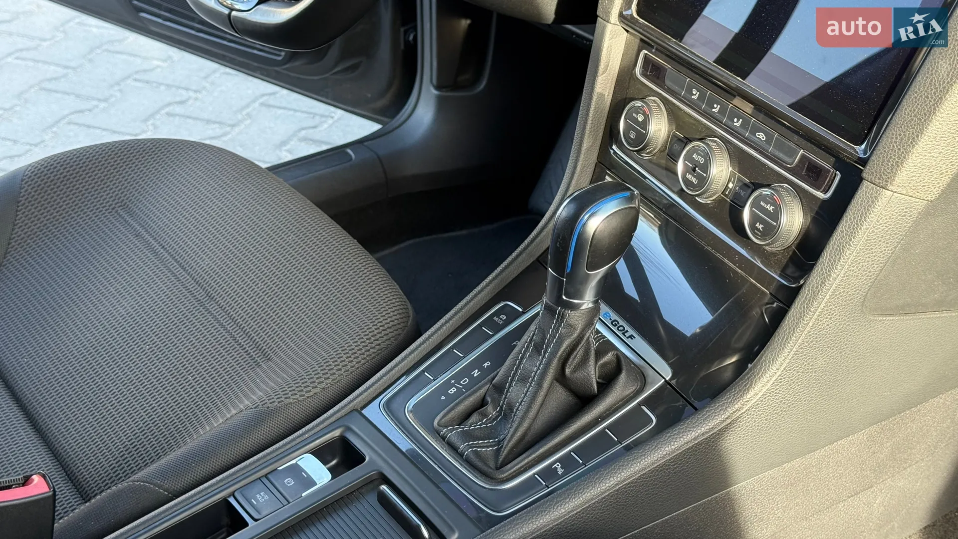 2019 Volkswagen Golf - мініатюра 25