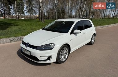 Хетчбек Volkswagen e-Golf 2014 в Житомирі