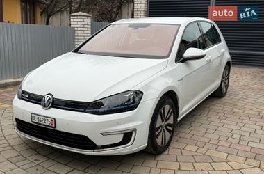 Хетчбек Volkswagen e-Golf 2016 в Тернополі