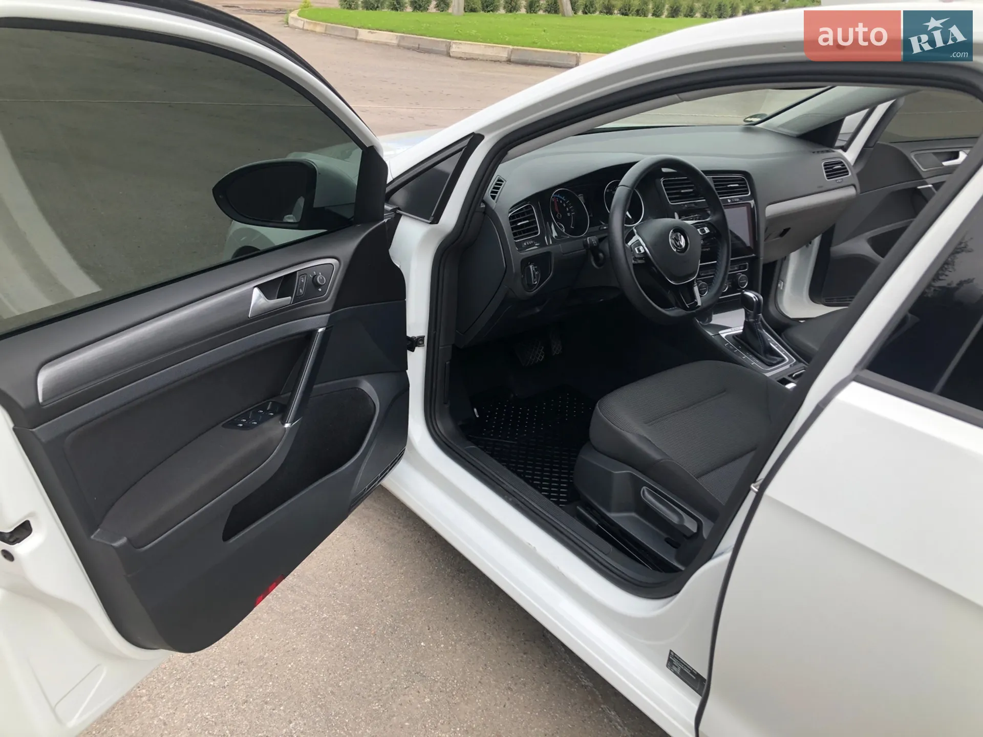 2017 Volkswagen Golf - мініатюра 11