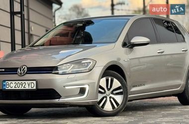 Хэтчбек Volkswagen e-Golf 2017 в Трускавце
