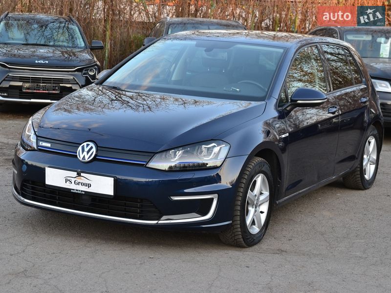 Volkswagen e-Golf 2016