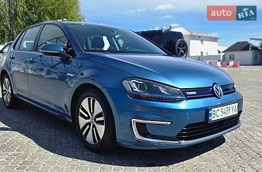 Хэтчбек Volkswagen e-Golf 2014 в Черновцах