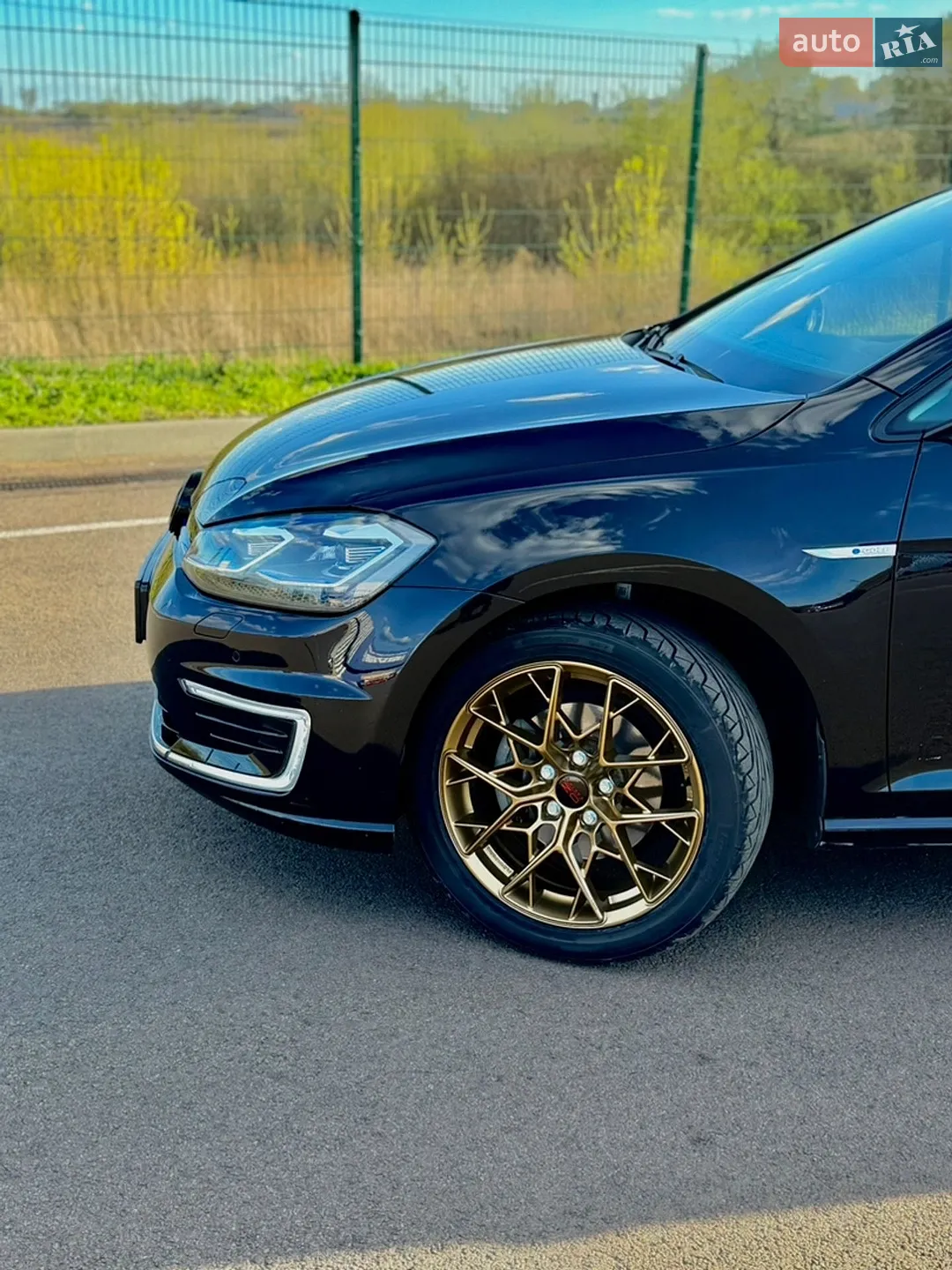 2019 Volkswagen Golf - мініатюра 2