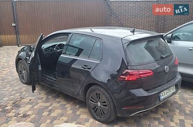 Хетчбек Volkswagen e-Golf 2019 в Києві