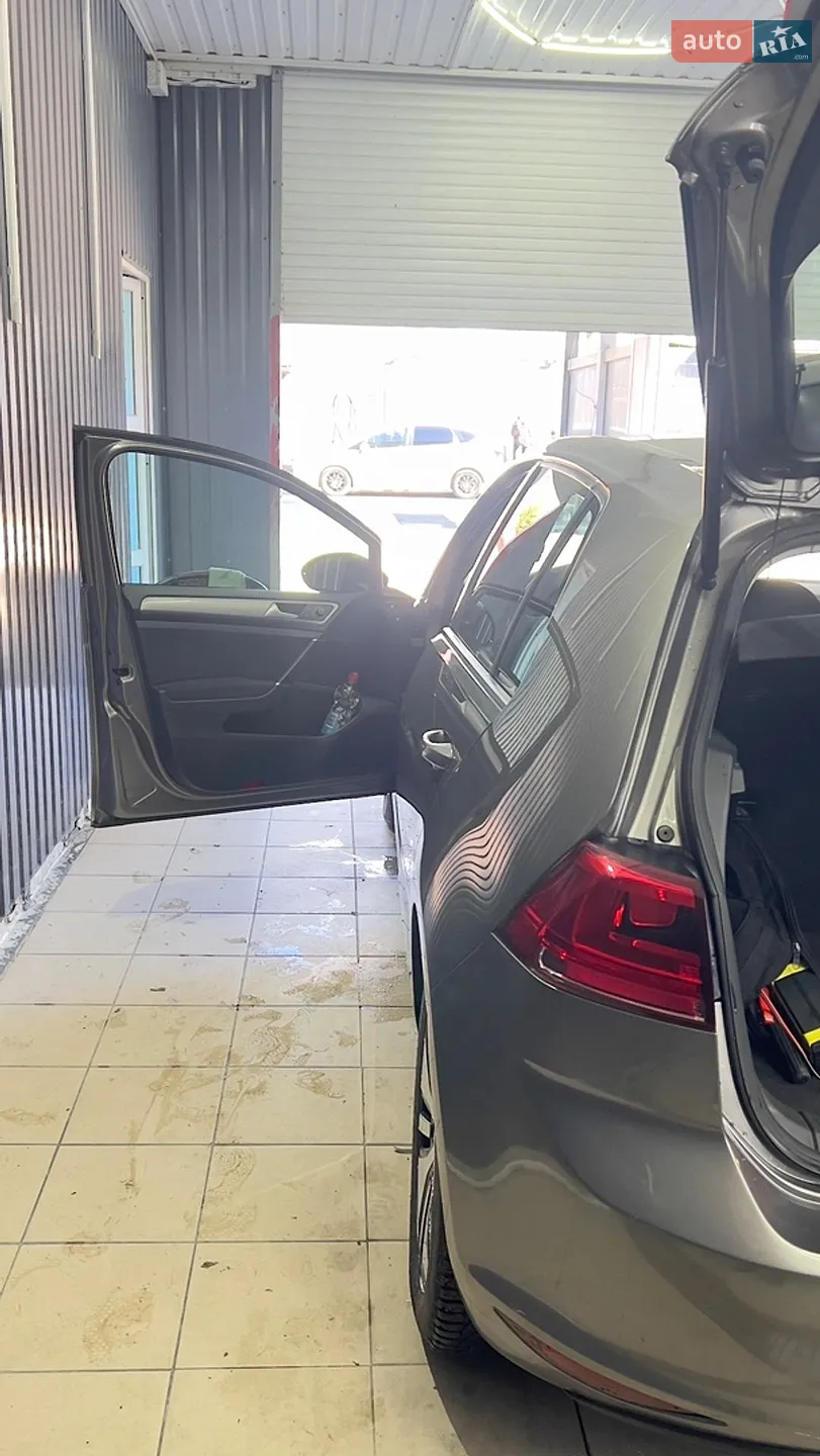 2016 Volkswagen Golf - мініатюра 4