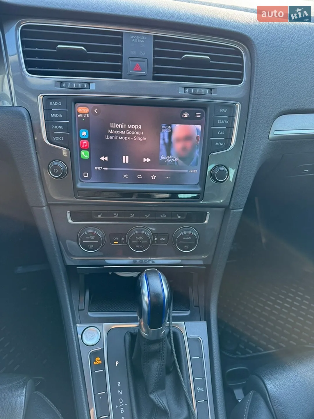 2014 Volkswagen Golf - мініатюра 35