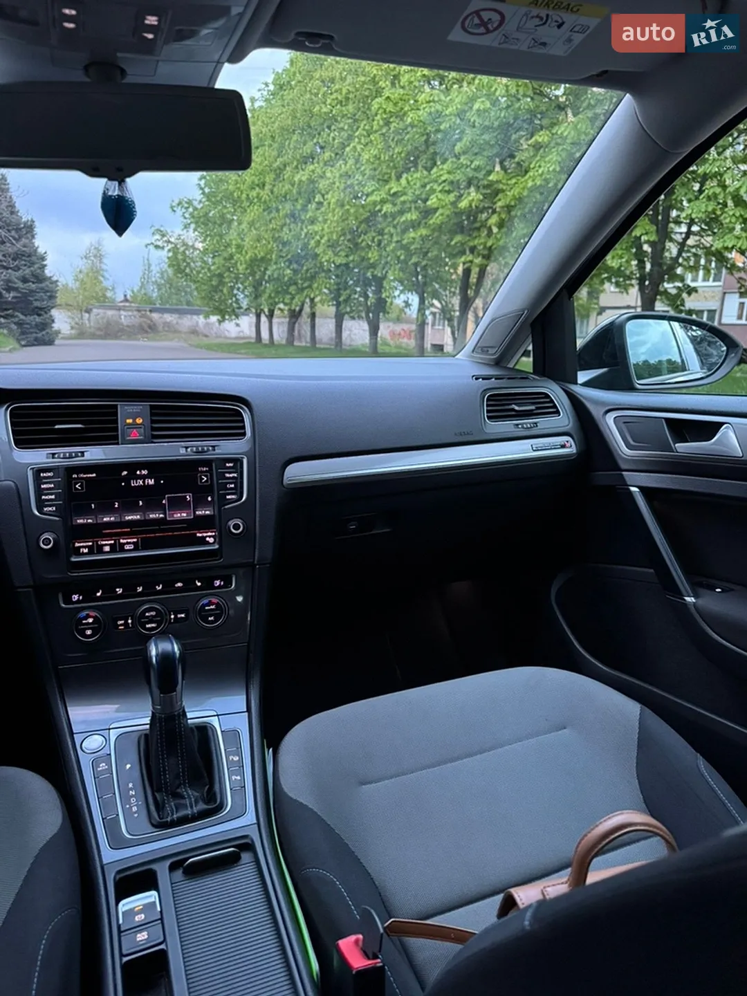 2015 Volkswagen Golf - мініатюра 12