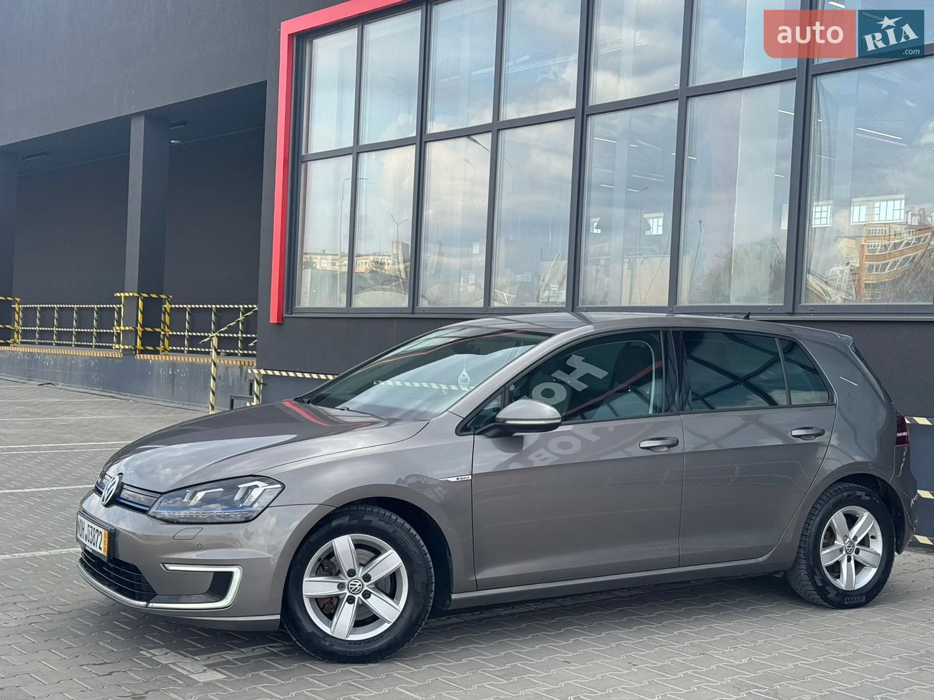 2016 Volkswagen Golf - мініатюра 4