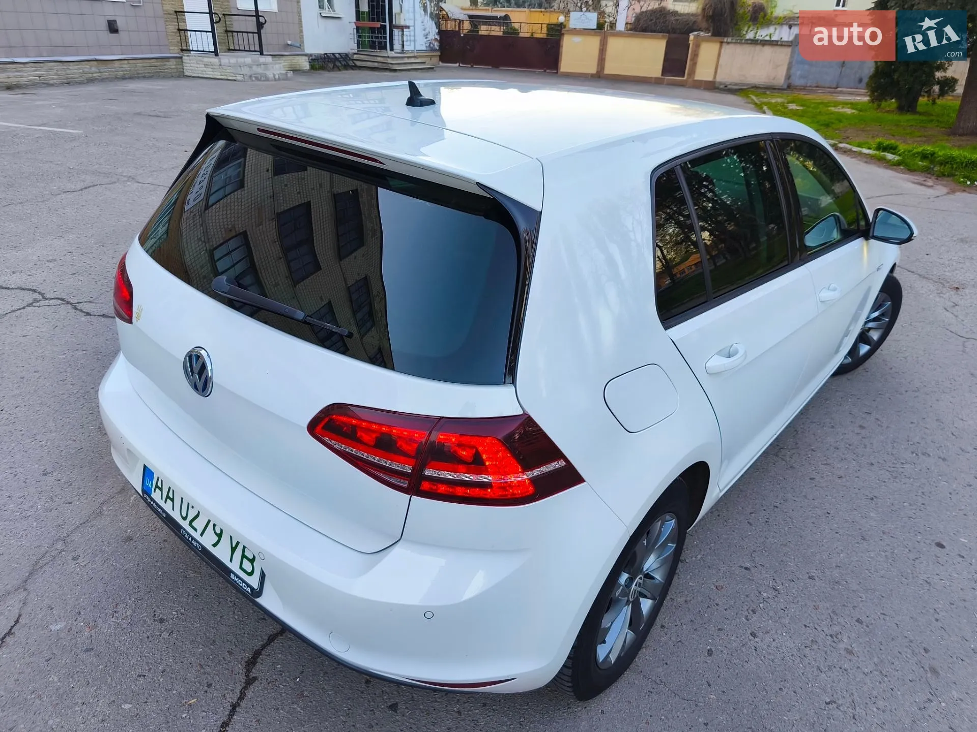 2014 Volkswagen Golf - мініатюра 2