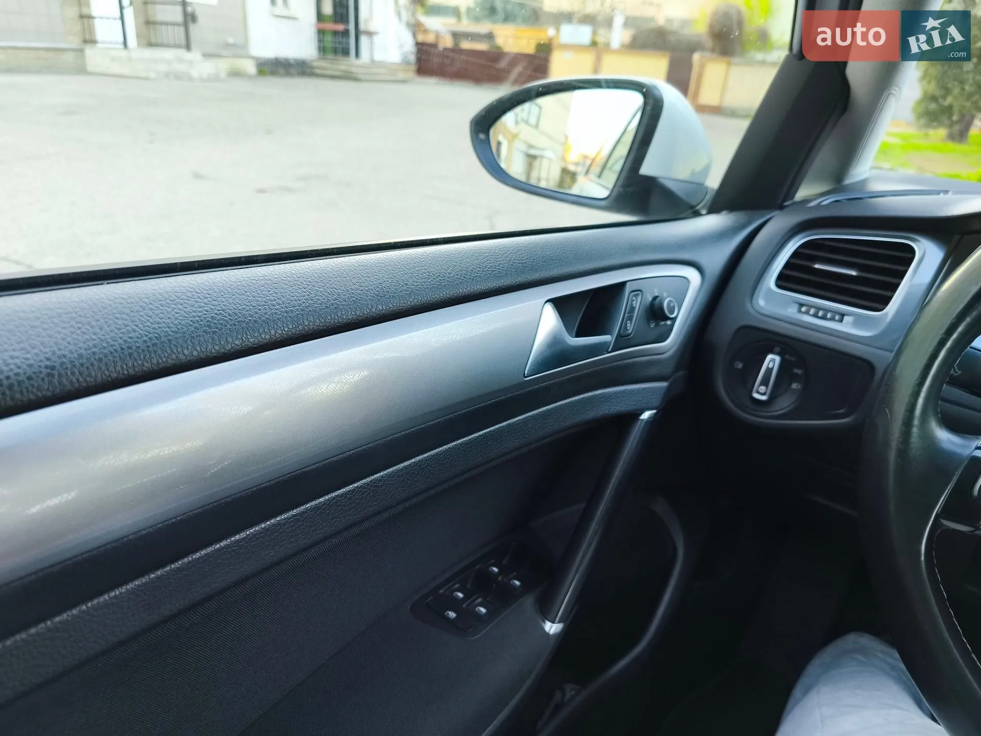 2014 Volkswagen Golf - мініатюра 20
