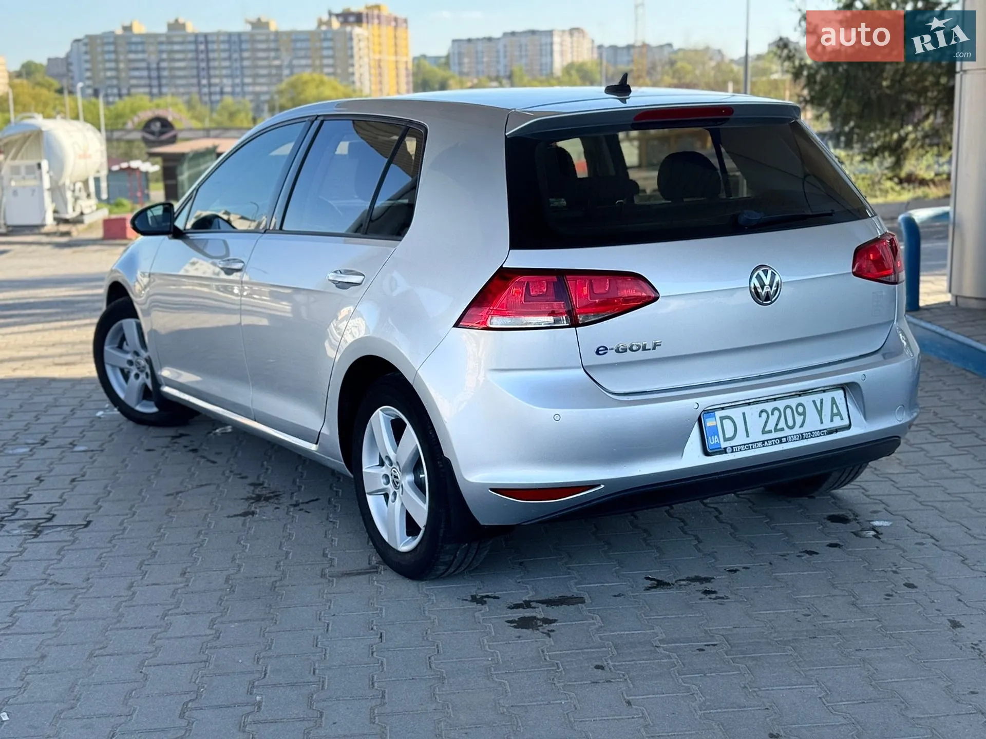 2015 Volkswagen Golf - мініатюра 35
