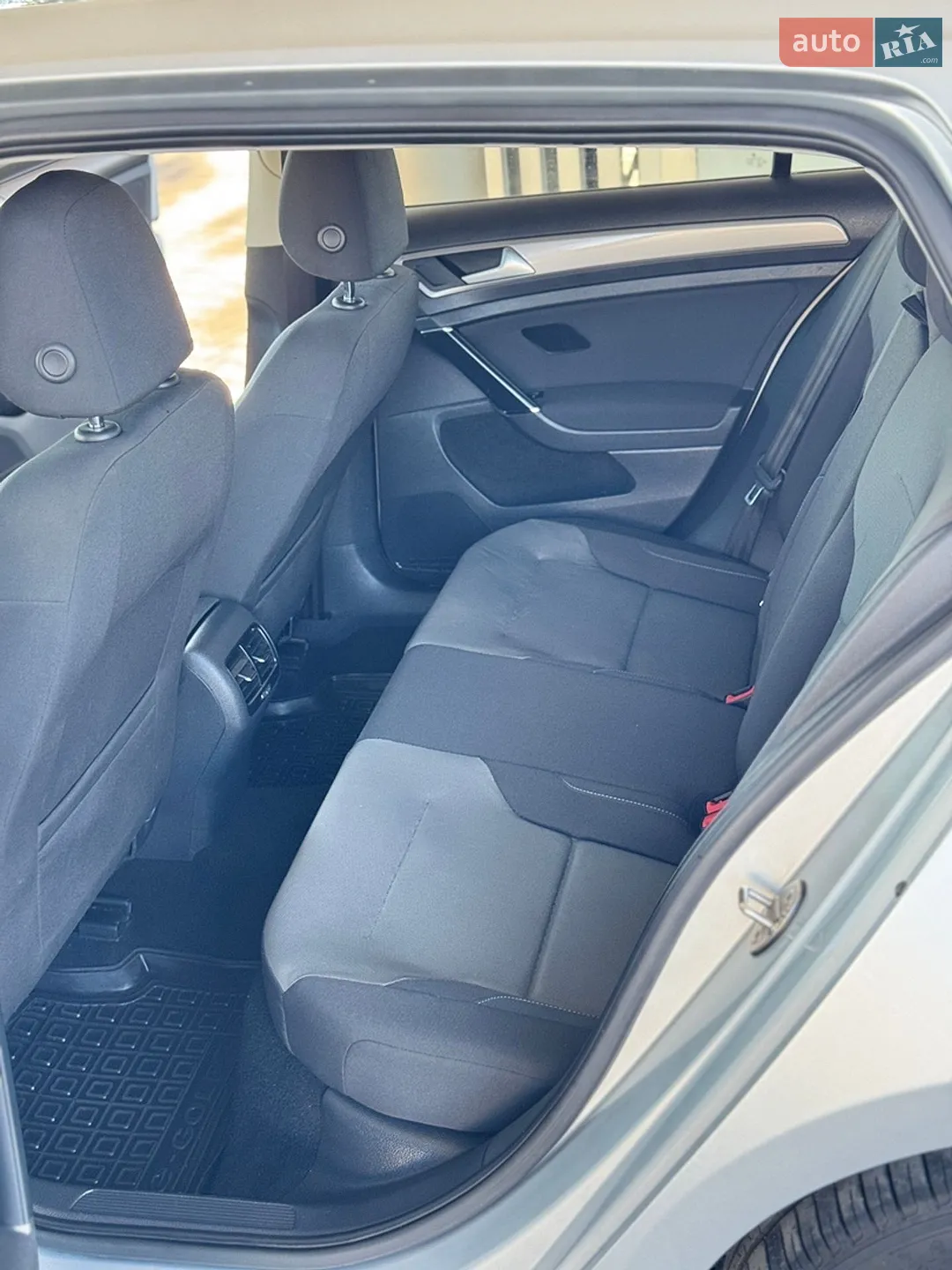 2015 Volkswagen Golf - мініатюра 51