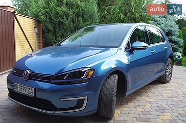 Хэтчбек Volkswagen e-Golf 2016 в Запорожье