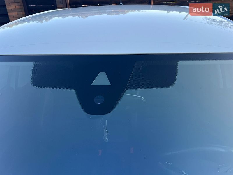 Хетчбек Volkswagen e-Golf 2019 в Києві
