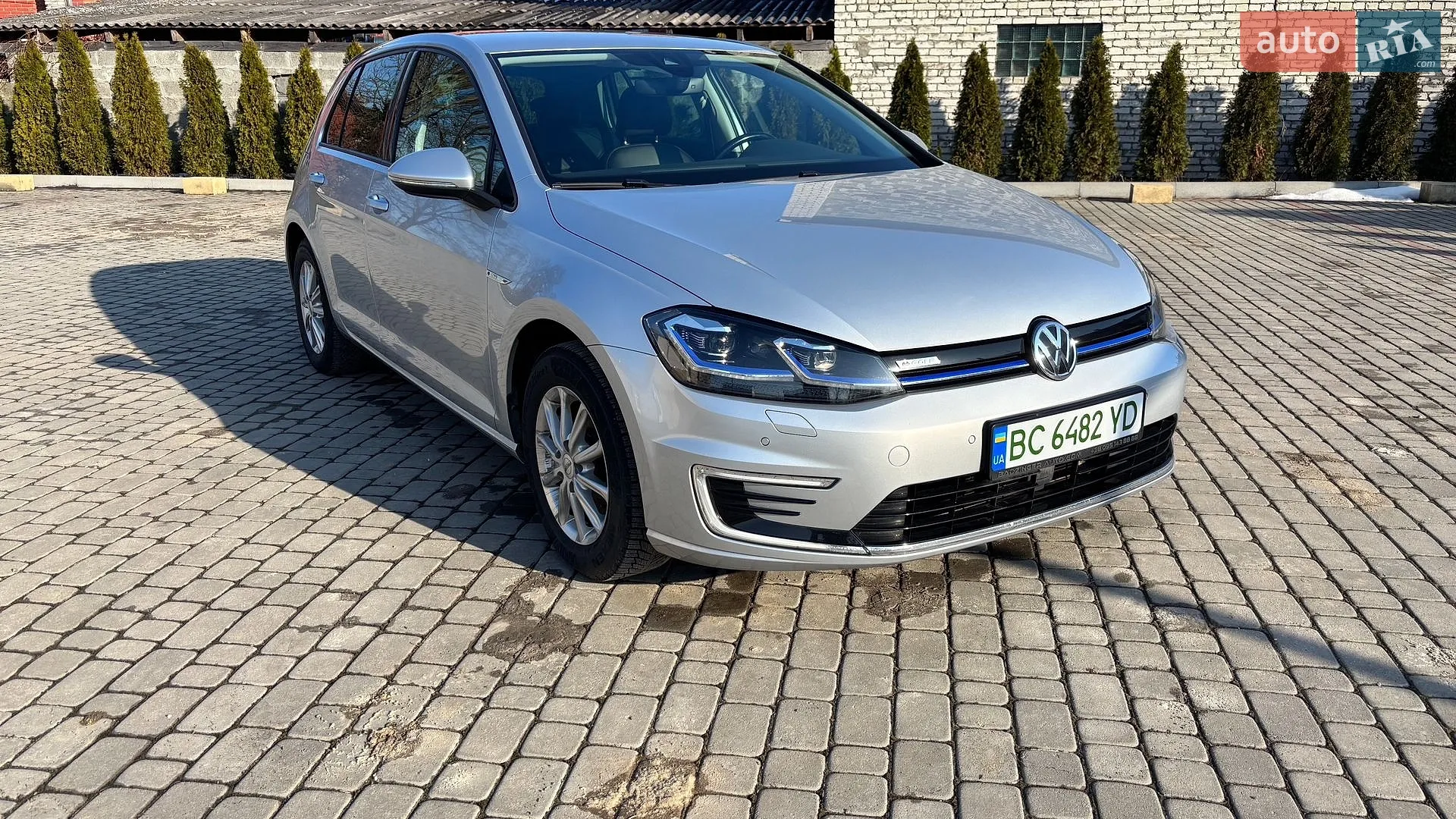 2019 Volkswagen Golf - мініатюра 2