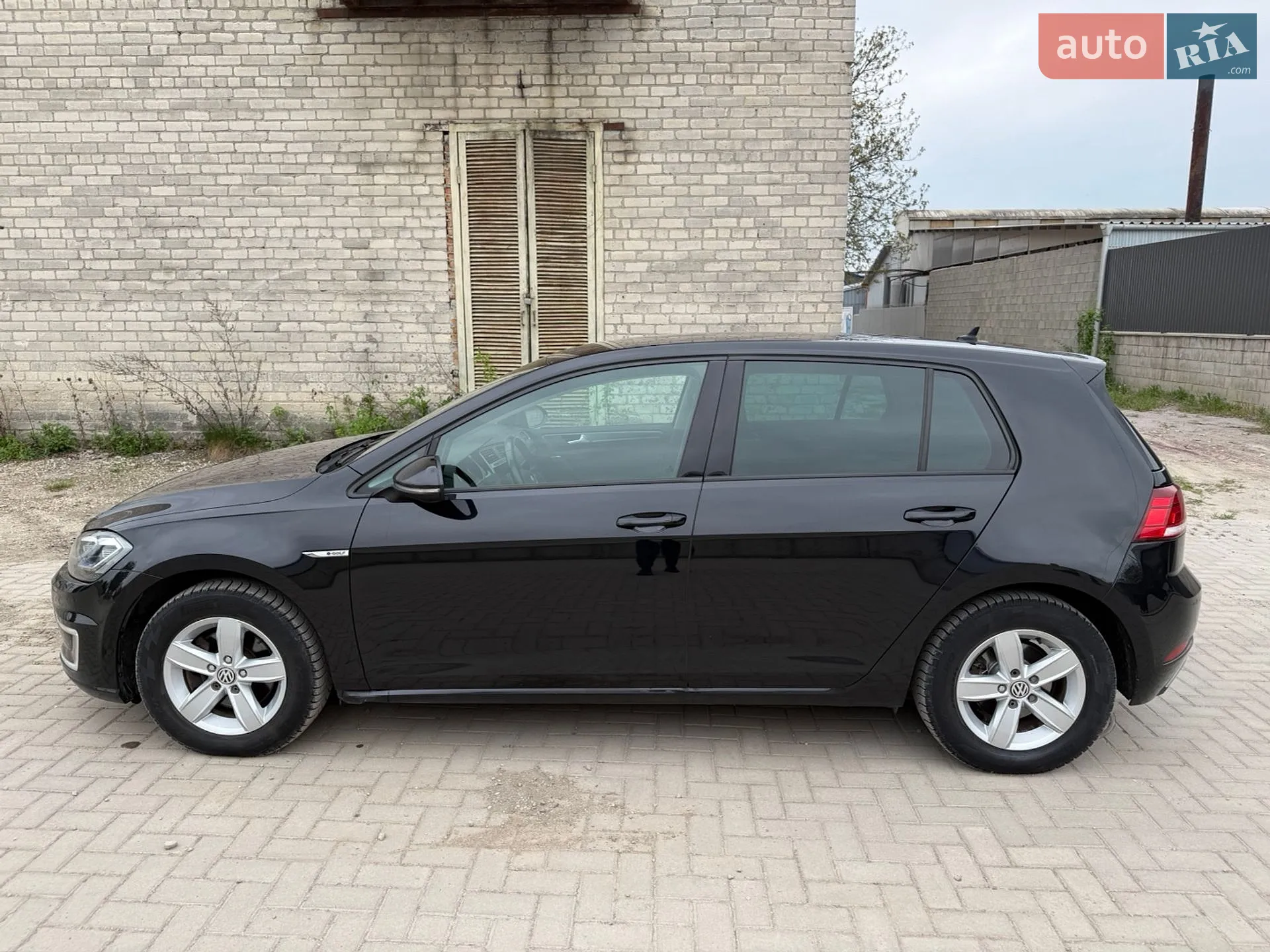 2017 Volkswagen Golf - мініатюра 10