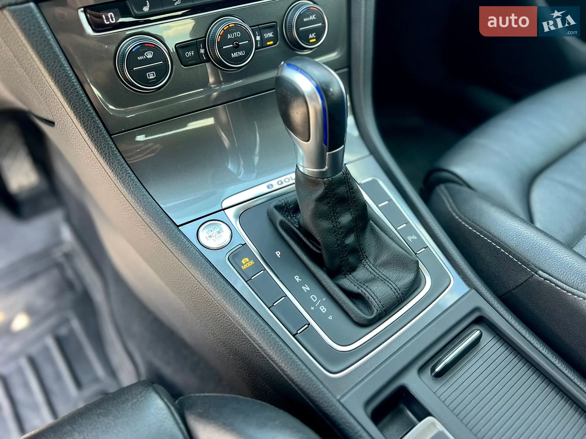 2014 Volkswagen Golf - мініатюра 9