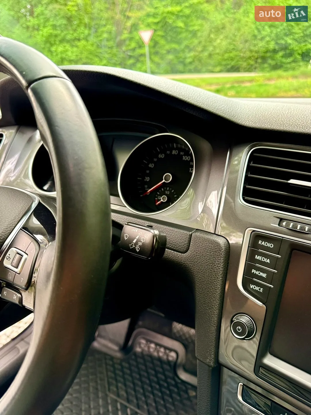 2015 Volkswagen Golf - мініатюра 24