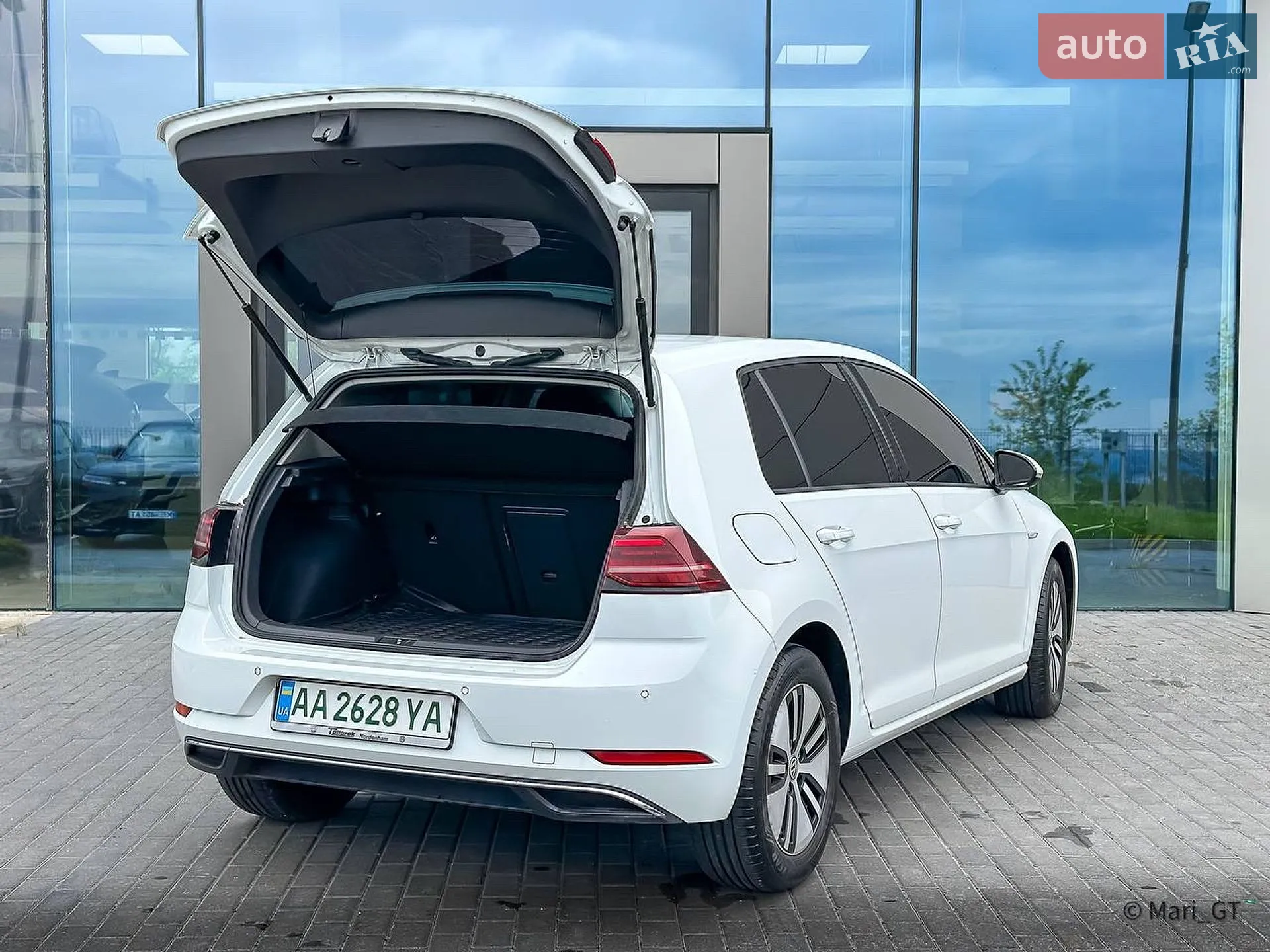 2018 Volkswagen Golf - мініатюра 9