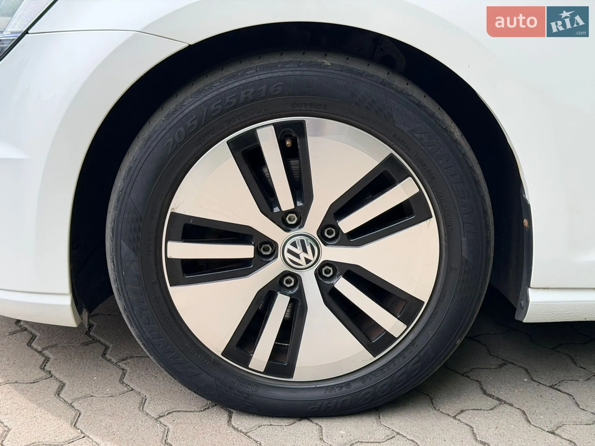 2014 Volkswagen Golf - мініатюра 31