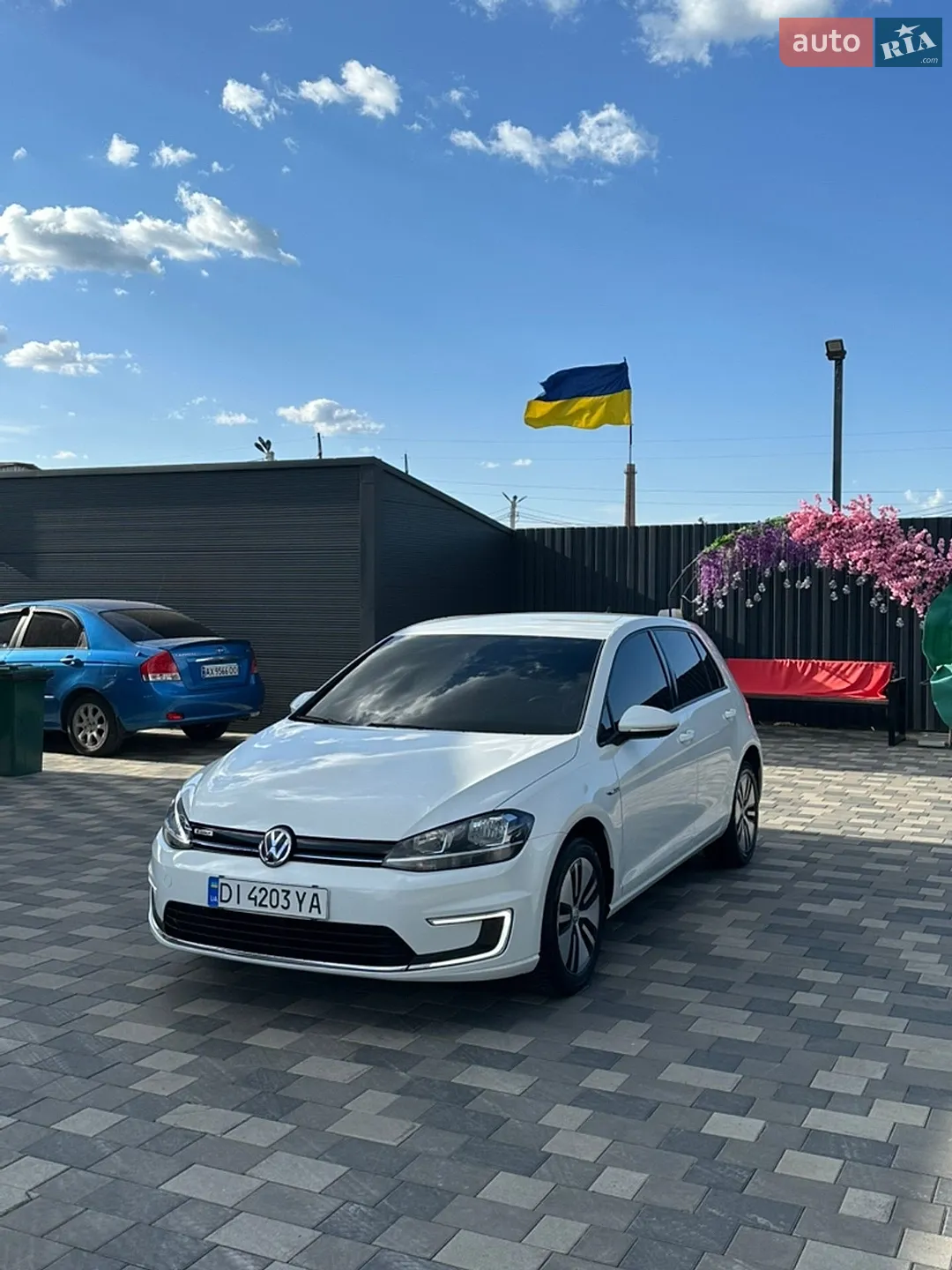 2017 Volkswagen Golf - мініатюра 2