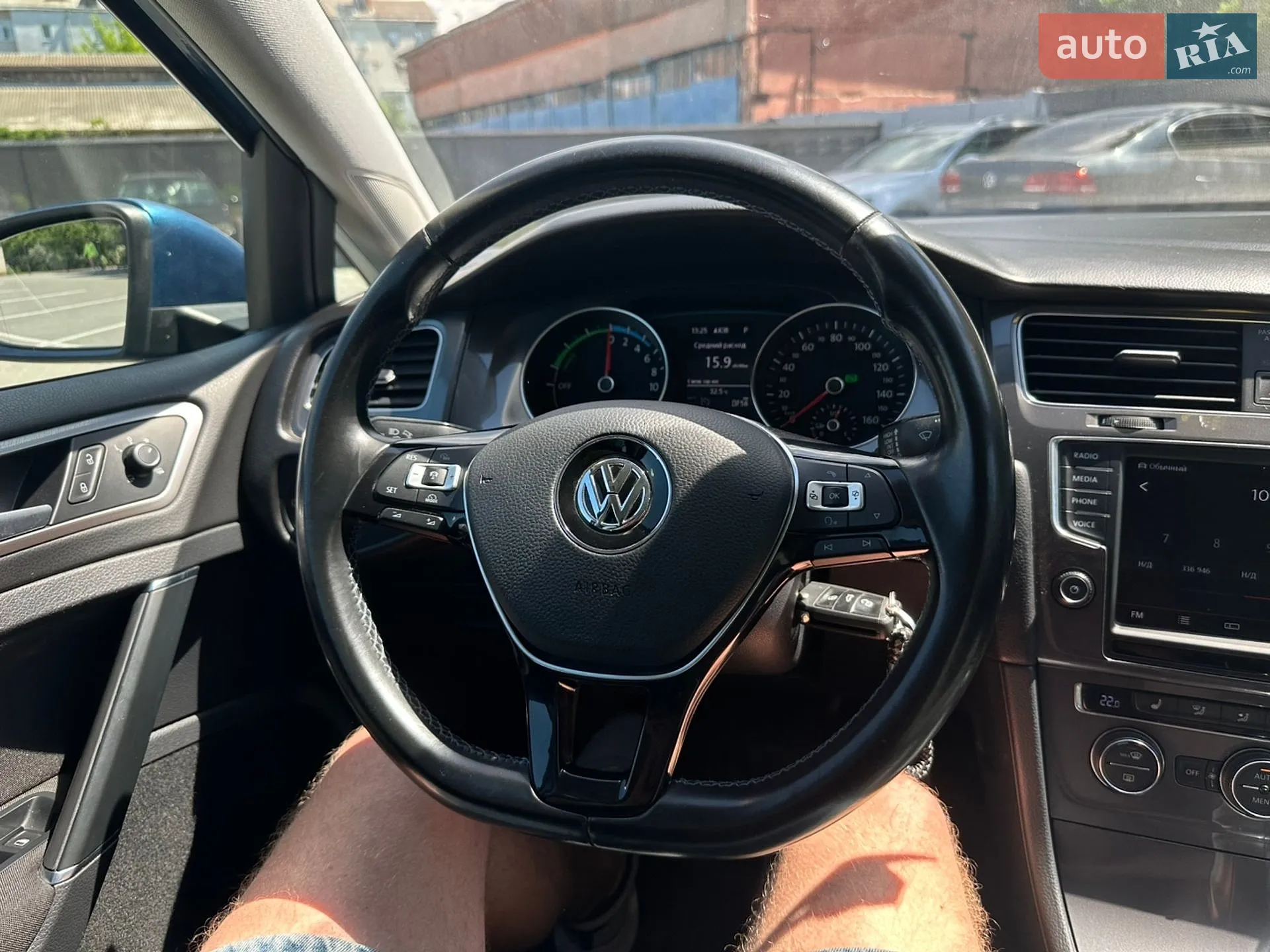 2015 Volkswagen Golf - мініатюра 35