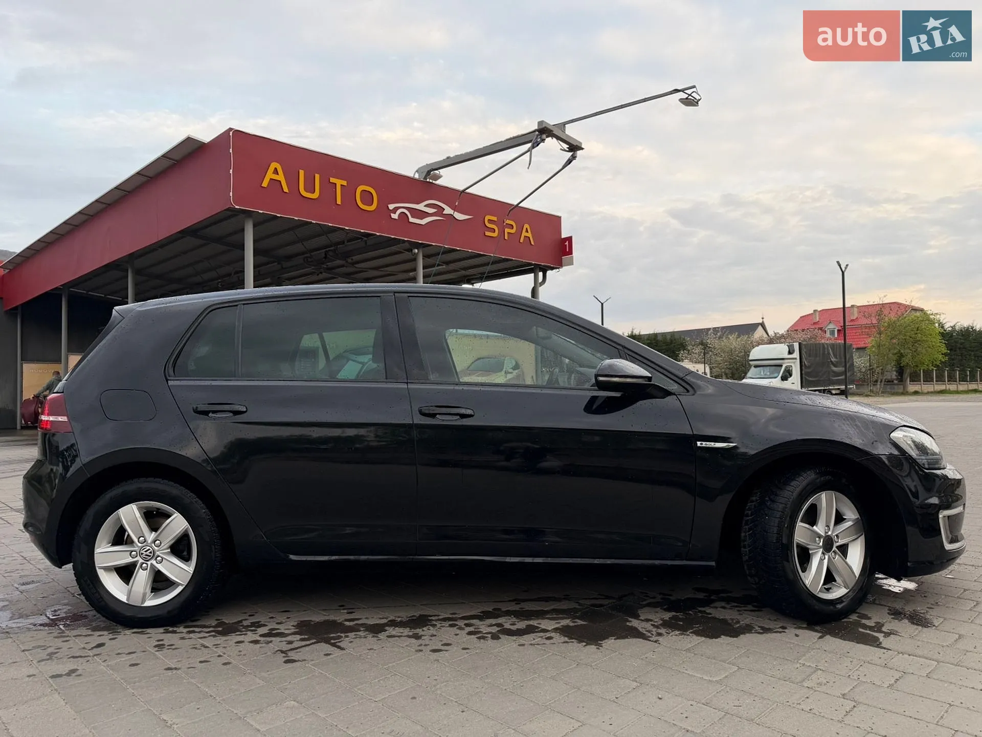 2014 Volkswagen Golf - мініатюра 3