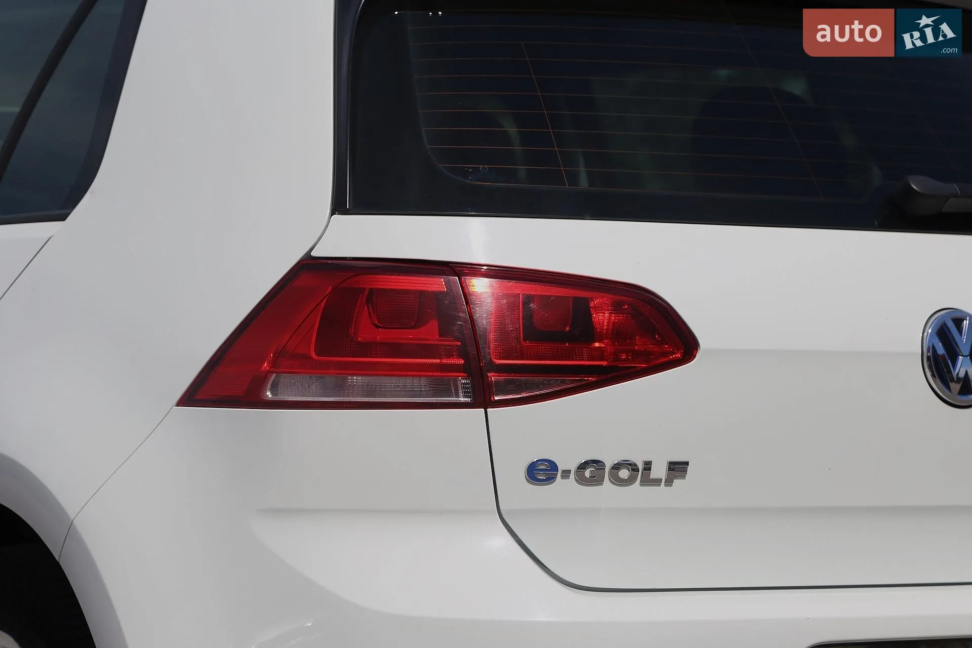 2016 Volkswagen Golf - мініатюра 8