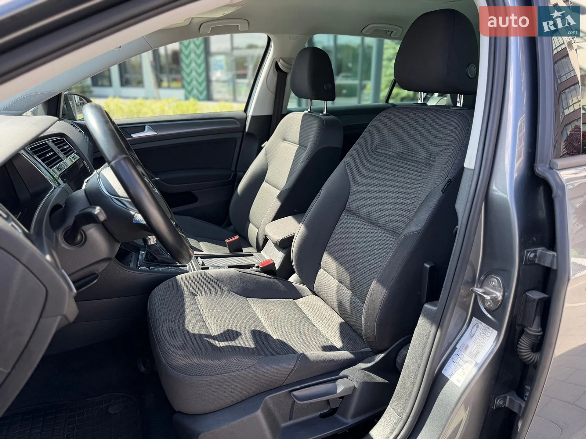 2017 Volkswagen Golf - мініатюра 9