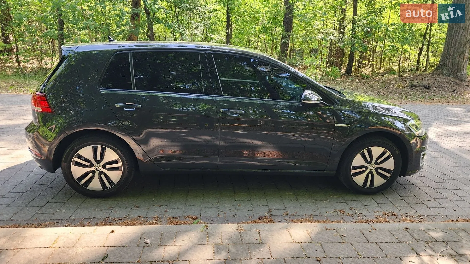 2020 Volkswagen Golf - мініатюра 4