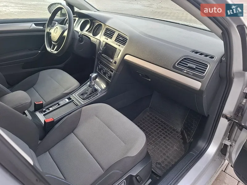 Volkswagen e-Golf 2015 VIN WVWKP7AU4FW906530 фото оголошення 23 з 68
