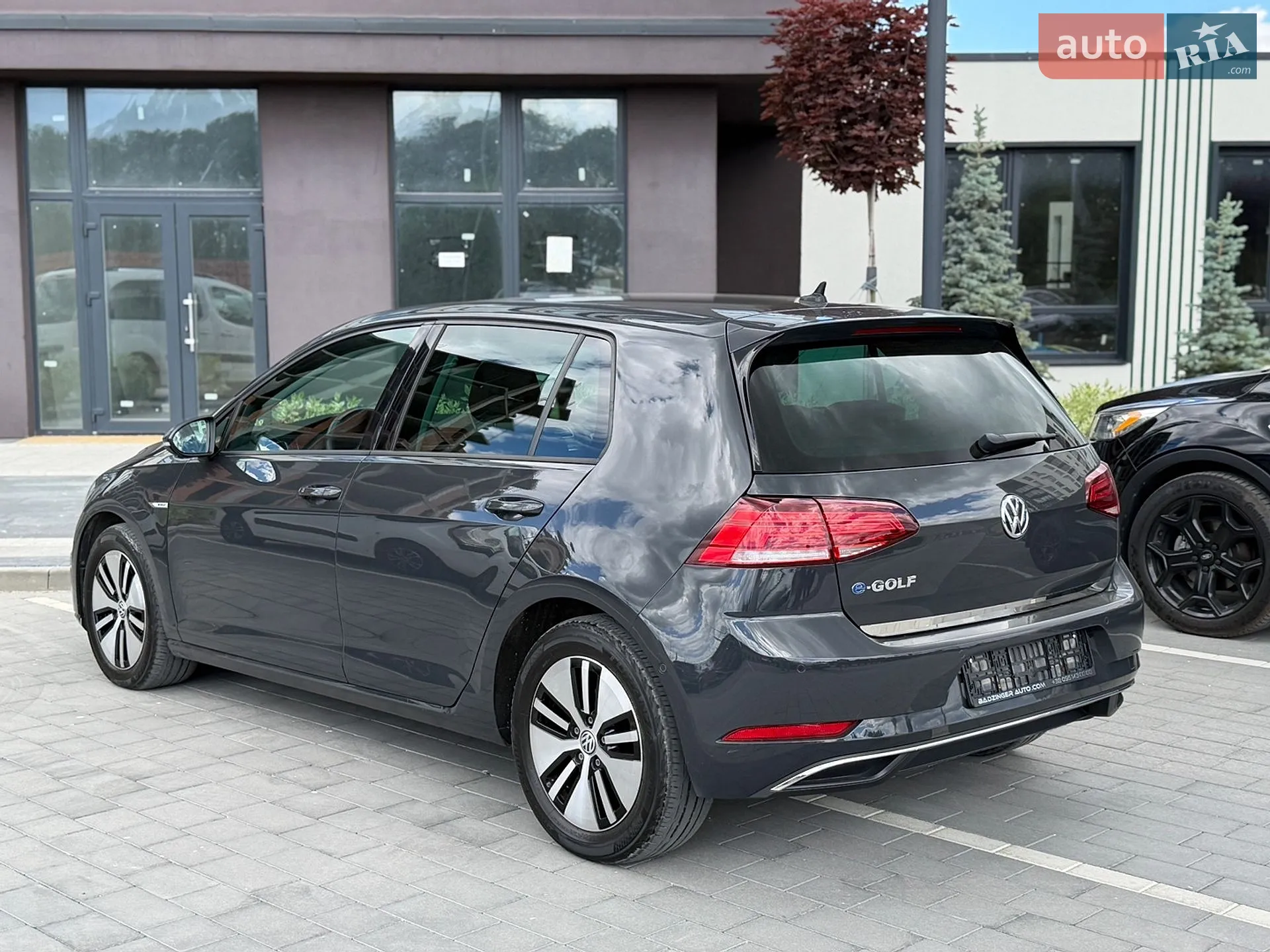2017 Volkswagen Golf - мініатюра 4
